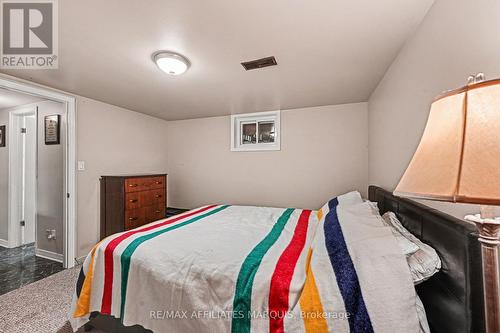15 Pearl Street, Smiths Falls, ON - Indoor Photo Showing Bedroom