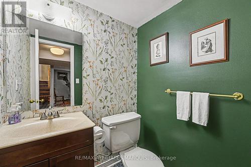 15 Pearl Street, Smiths Falls, ON - Indoor Photo Showing Bathroom