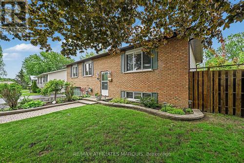 15 Pearl Street, Smiths Falls, ON - Outdoor