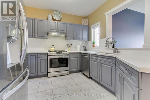 79 Jevons Drive, Ajax, ON - Indoor Photo Showing Kitchen With Upgraded Kitchen