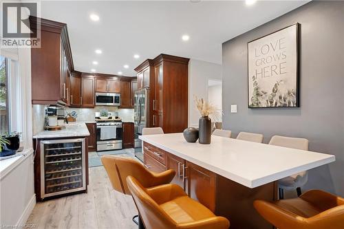 26 Telfer Court, Cambridge, ON - Indoor Photo Showing Kitchen
