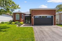 692 EWING STREET Cobourg, ON K9A 5N8