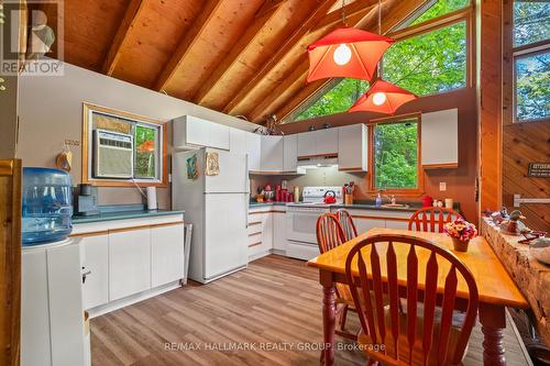 7040 Lower Beverley Road, Rideau Lakes, ON - Indoor