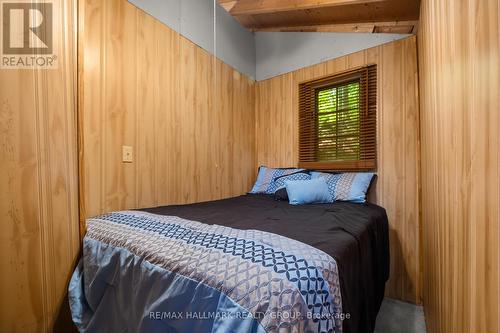 7040 Lower Beverley Road, Rideau Lakes, ON - Indoor Photo Showing Bedroom