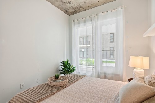 Chambre à coucher principale - 109-5400 Av. Henri-Julien, Montréal (Le Plateau-Mont-Royal), QC - Indoor Photo Showing Bedroom