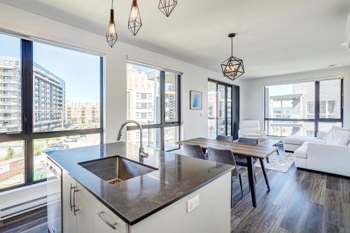 Living Room - 406-50 Rue Toe-Blake, Vaudreuil-Dorion, QC - Indoor