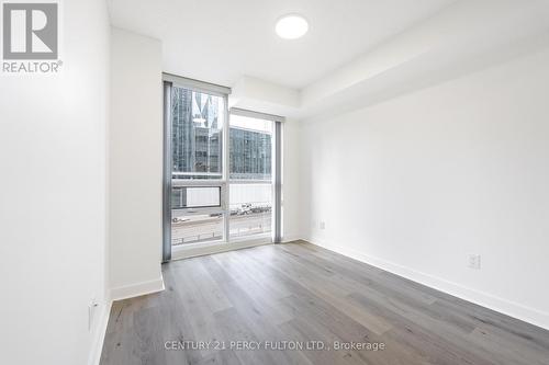 703 - 18 Harbour Street, Toronto, ON - Indoor Photo Showing Other Room