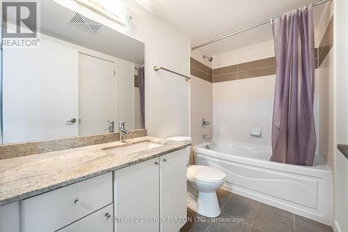 703 - 18 Harbour Street, Toronto, ON - Indoor Photo Showing Bathroom