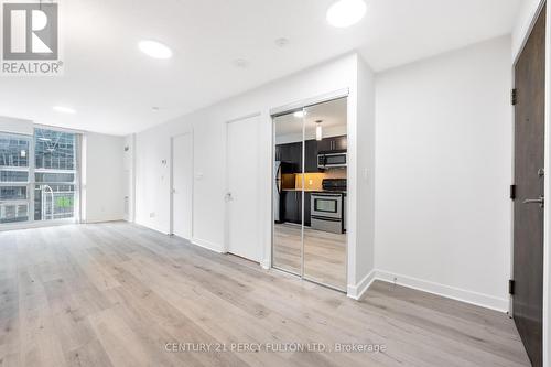 703 - 18 Harbour Street, Toronto, ON - Indoor Photo Showing Other Room