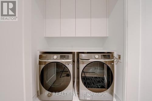 208 - 2 Forest Hill Road, Toronto, ON - Indoor Photo Showing Laundry Room