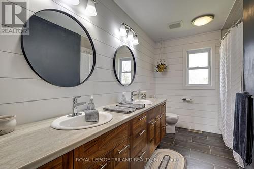 46930 SPARTA LINE - MAIN BATH - 46930 Sparta Line, Central Elgin, ON - Indoor Photo Showing Bathroom