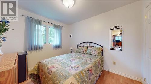 12 Islandview, Mindemoya, ON - Indoor Photo Showing Bedroom
