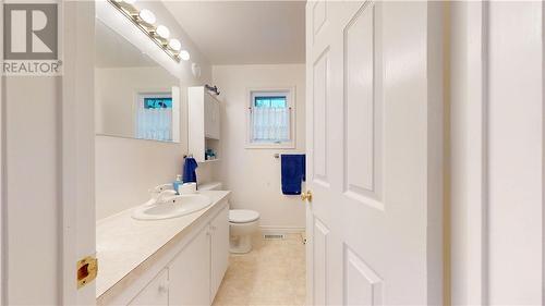 12 Islandview, Mindemoya, ON - Indoor Photo Showing Bathroom