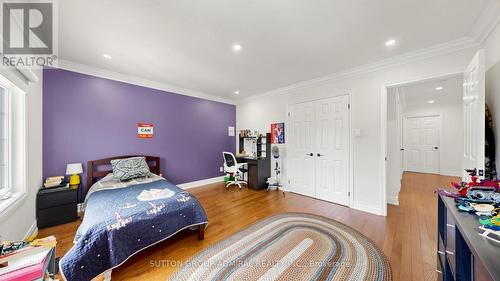 32 Northwood Drive, Toronto, ON 