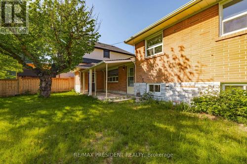 2420 Edenhurst Drive, Mississauga, ON - Outdoor