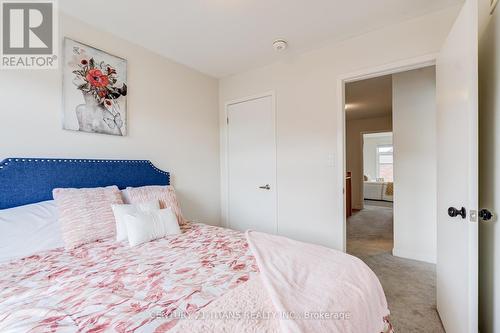 1320 Bradenton Path, Oshawa, ON - Indoor Photo Showing Bedroom