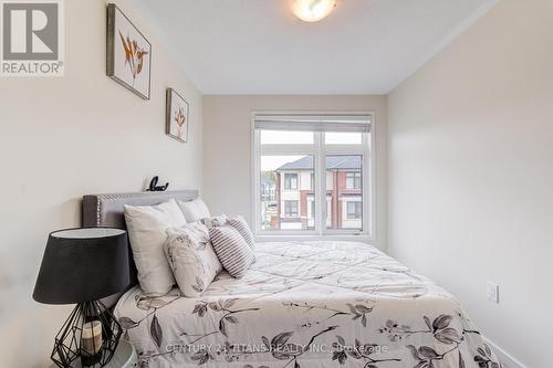 1320 Bradenton Path, Oshawa, ON - Indoor Photo Showing Bedroom