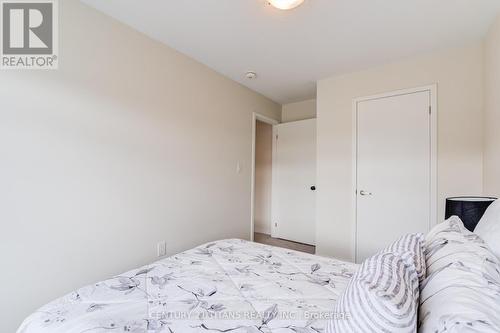 1320 Bradenton Path, Oshawa, ON - Indoor Photo Showing Bedroom