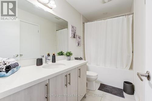 1320 Bradenton Path, Oshawa, ON - Indoor Photo Showing Bathroom