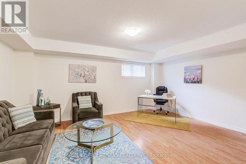 1320 Bradenton Path, Oshawa, ON - Indoor Photo Showing Living Room