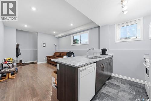 711 Sutter Crescent, Saskatoon, SK - Indoor Photo Showing Kitchen