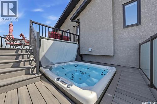 711 Sutter Crescent, Saskatoon, SK - Outdoor With Exterior