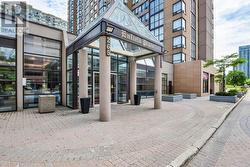 206 - 265 ENFIELD PLACE Mississauga, ON L5B 3Y7