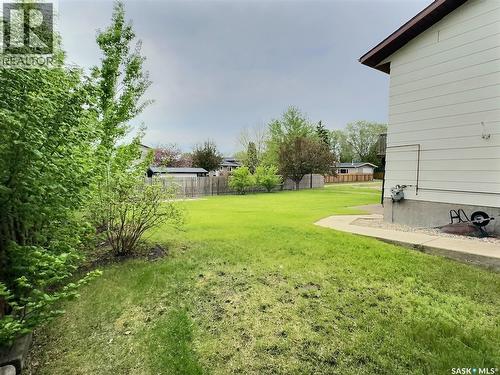 322 Spruce Drive, Estevan, SK - Outdoor