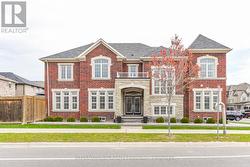 578 DOUGALL AVENUE Caledon, ON L7C 3Z4