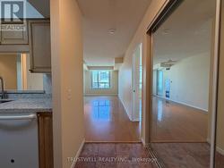 902 - 238 DORIS AVENUE Toronto, ON M2N 6W1