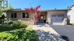 34 NOAM DRIVE Barrie, ON L4N 4P1