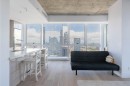 Salon - 3306-1188 Av. Union, Montréal (Ville-Marie), QC  - Indoor 