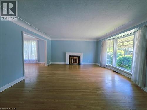 2047 James Street, Burlington, ON 