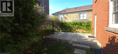 2047 James Street, Burlington, ON 