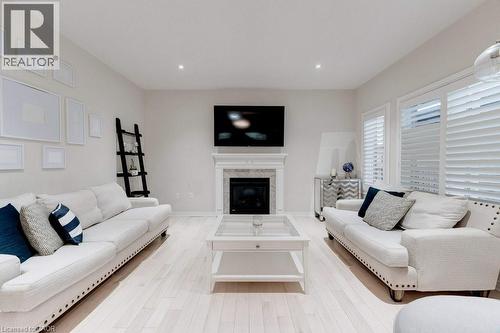 85 Showcase Drive, Hamilton, ON - Indoor Photo Showing Living Room With Fireplace