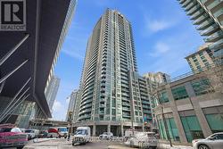 2506 - 19 GRAND TRUNK CRESCENT Toronto, ON M5J 3A3