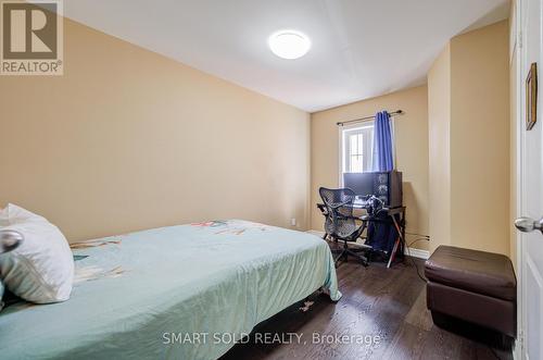 68 Denton Circle, Vaughan, ON - Indoor Photo Showing Bedroom