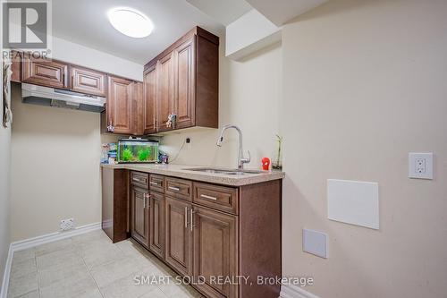 68 Denton Circle, Vaughan, ON - Indoor