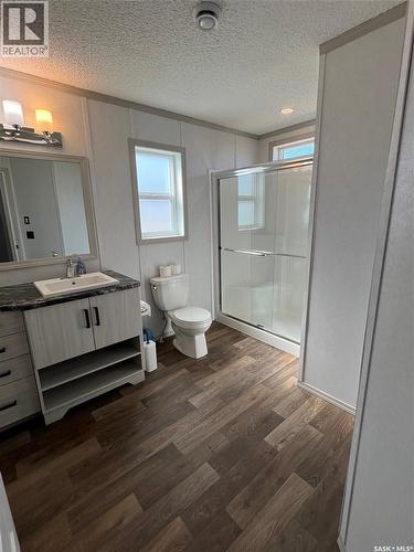 215 1St Street W, Meota, SK - Indoor Photo Showing Bathroom