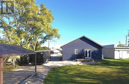 29 Vankoughnet  St. E., Little Current, ON - Outdoor