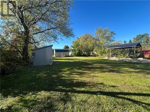 29 Vankoughnet  St. E., Little Current, ON - Outdoor