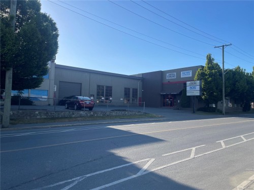 2745 Bridge St, Victoria, BC 