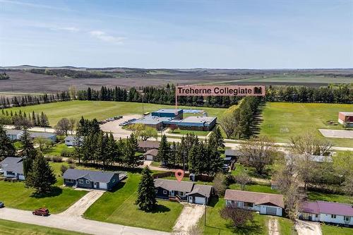 358 Ennis Cr, Treherne, MB 