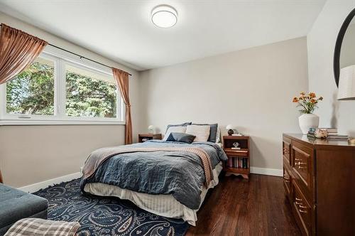 698 Brock St, Winnipeg, MB 