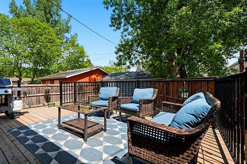 698 Brock St, Winnipeg, MB 
