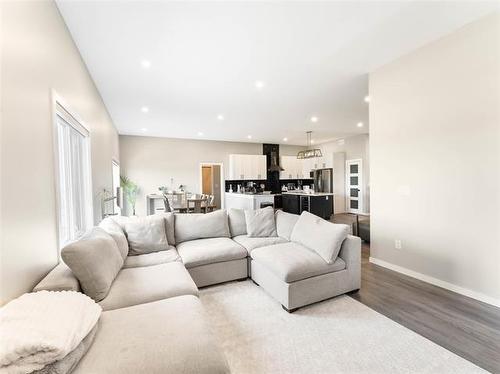 5 Kendall Cr, La Salle, MB 