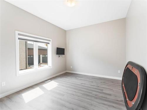 5 Kendall Cr, La Salle, MB 