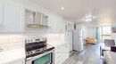 806-4673 Jane Street, Toronto, ON  - Indoor Photo Showing Kitchen With Stainless Steel Kitchen 