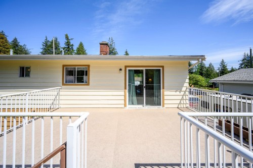 1617 Robb Ave, Comox, BC 