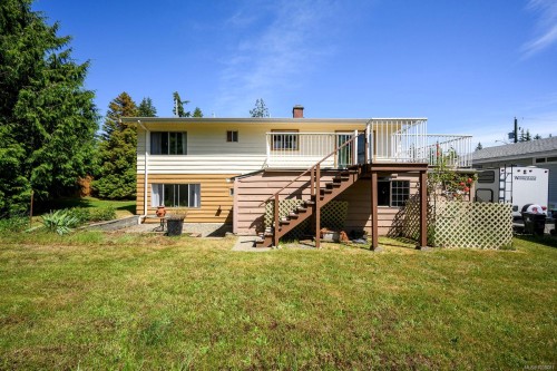 1617 Robb Ave, Comox, BC 